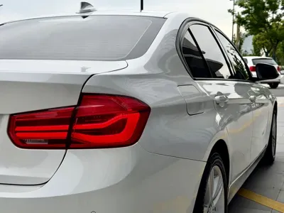 BMW 3 Series 2018, 91000 км, за 8381.36 USD - фото 13