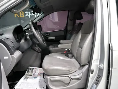 Hyundai Starex 2014, 118731 км, за 5534.93 USD - фото 9