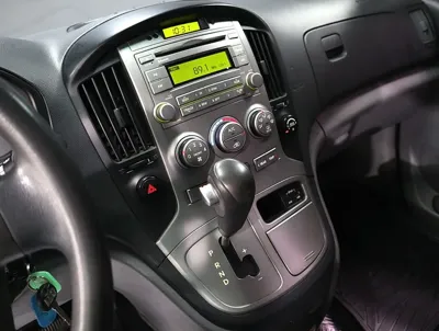 Hyundai Starex 2014, 118731 км, за 5534.93 USD - фото 11