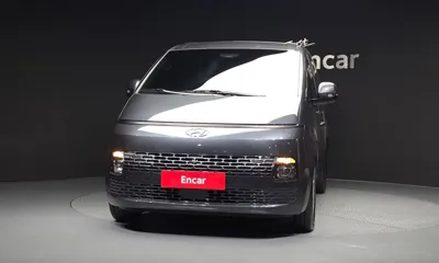 Hyundai Staria 2023, 48411 км, за 15754.23 USD