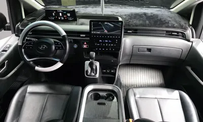 Hyundai Staria 2023, 48411 км, за 15754.23 USD - фото 7
