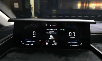 Hyundai Staria 2023, 48411 км, за 15754.23 USD - фото 8