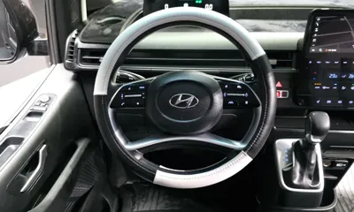 Hyundai Staria 2023, 48411 км, за 15754.23 USD - фото 13