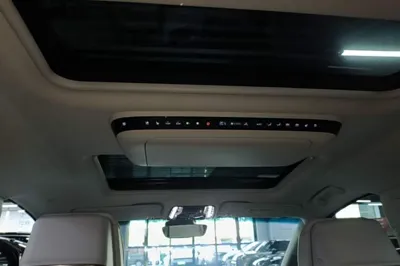 Buick GL8 New Energy 2024, 9600 км, за 45736 USD - фото 21