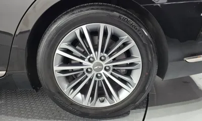 Genesis EQ900 2016, 365502 км, за 5254.86 USD