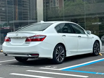 Honda Accord 2018, 138000 км, за 10241.51 USD