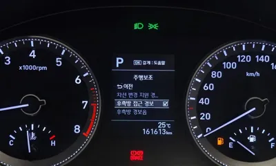 Hyundai Grandeur 2017, 161613 км, за 8269.84 USD - фото 20