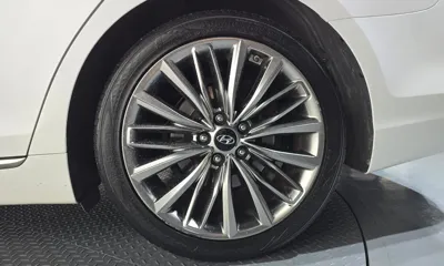 Hyundai Grandeur 2017, 161613 км, за 8269.84 USD - фото 21