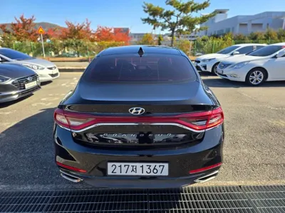 Hyundai Grandeur 2017, 99404 км, за 8861.76 USD