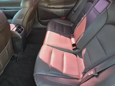 Hyundai Grandeur 2017, 99404 км, за 8861.76 USD - фото 6