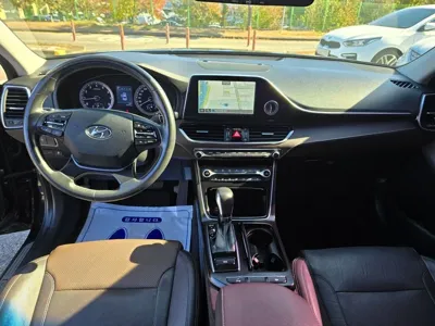 Hyundai Grandeur 2017, 99404 км, за 8861.76 USD - фото 7