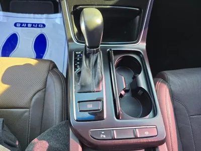 Hyundai Grandeur 2017, 99404 км, за 8861.76 USD - фото 10