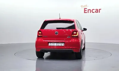 Volkswagen Polo 2016, 72048 км, за 5579.62 USD