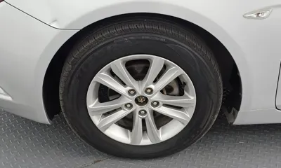 Hyundai Sonata 2010, 179141 км, за 2363.14 USD