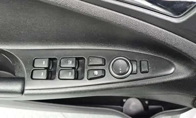 Hyundai Sonata 2010, 179141 км, за 2363.14 USD - фото 16