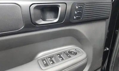 Hyundai Santafe 2025, 13307 км, за 32496.9 USD - фото 20