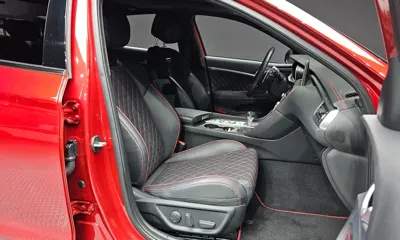Genesis G70 2018, 29916 км, за 17395.3 USD - фото 31