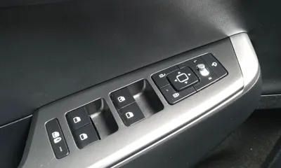 Kia EV6 2022, 68007 км, за 18766.6 USD - фото 28