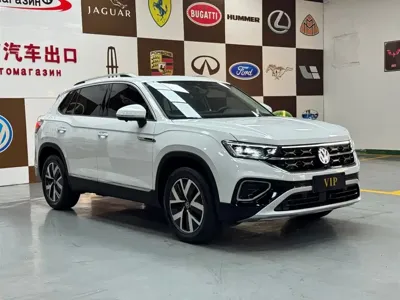 Volkswagen Tayron 2023, 34000 км, за 26492.19 USD