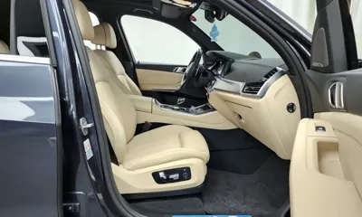 BMW X5 2021, 56408 км, за 43343.87 USD - фото 11