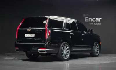 Cadillac Escalade 2023, 85732 км, за 50162.89 USD
