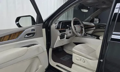 Cadillac Escalade 2023, 85732 км, за 50162.89 USD - фото 10