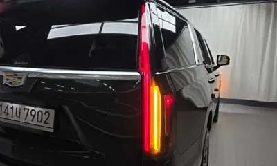 Cadillac Escalade 2023, 85732 км, за 50162.89 USD - фото 23