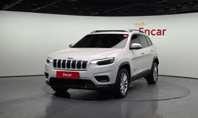 Jeep Cherokee · 2019 год