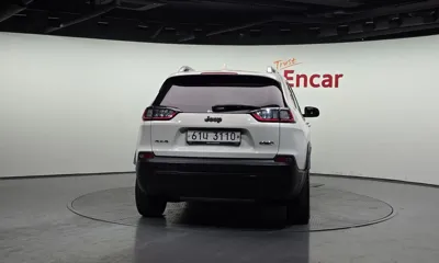 Jeep Cherokee 2019, 168213 км, за 5946.48 USD