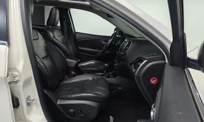 Jeep Cherokee 2019, 168213 км, за 5946.48 USD - фото 10