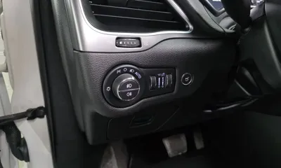 Jeep Cherokee 2019, 168213 км, за 5946.48 USD - фото 18