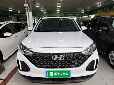 Hyundai ix35 2021, 16000 км, за 9282.04 USD