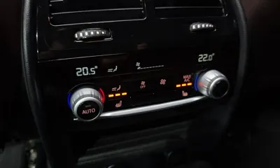 BMW 5-Series 2018, 149499 км, за 21482.05 USD - фото 18