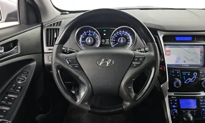 Hyundai Sonata 2011, 174406 км, за 1982.16 USD - фото 13