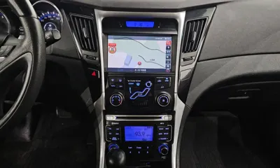 Hyundai Sonata 2011, 174406 км, за 1982.16 USD - фото 14