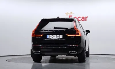 Volvo XC60 2021, 57119 км, за 27419.88 USD