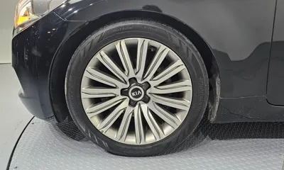 Kia K9 2014, 146186 км, за 5552.62 USD