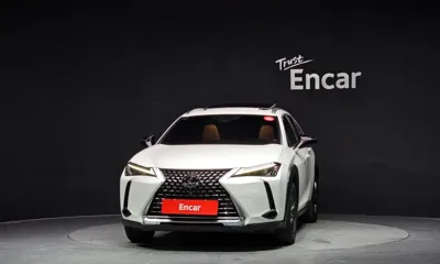Lexus UX 2024, 24793 км, за 25371.65 USD