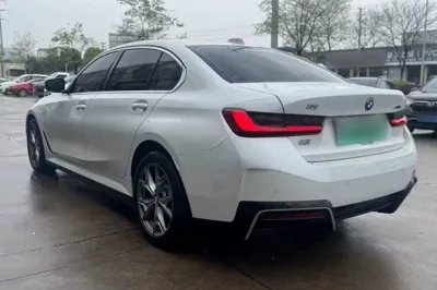 BMW i3 2025, 29900 км, за 25690 USD