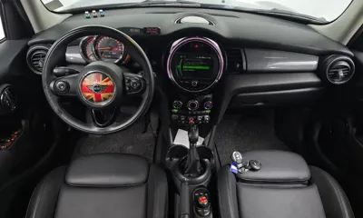 MINI Cooper 2019, 62271 км, за 8923.86 USD - фото 7