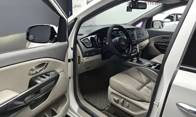 Kia Canival 2015, 141507 км, за 6568.57 USD - фото 10