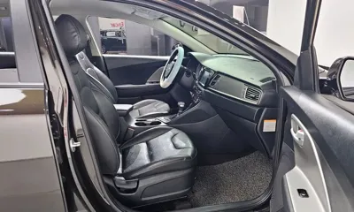 Kia Niro 2017, 128690 км, за 7090.82 USD - фото 26