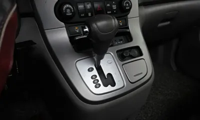 Kia Canival 2013, 153474 км, за 2469.06 USD - фото 9