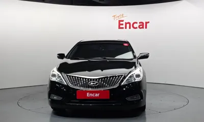 Hyundai Grandeur 2012, 231180 км, за 2494.42 USD