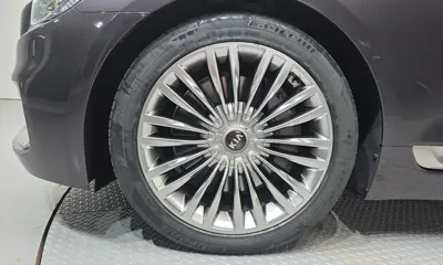 Kia K9 2019, 106513 км, за 14866.2 USD