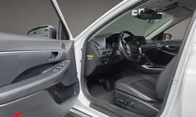 Hyundai Sonata 2020, 134124 км, за 7807.51 USD - фото 11