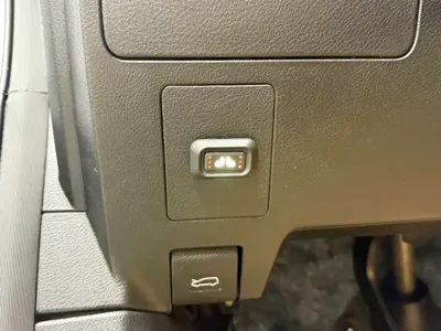 BYD MAX