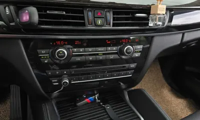 BMW X6 2018, 136819 км, за 18800.43 USD - фото 17