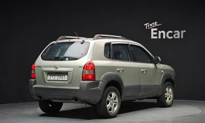 Hyundai Tucson 2009, 194440 км, за 2475.57 USD