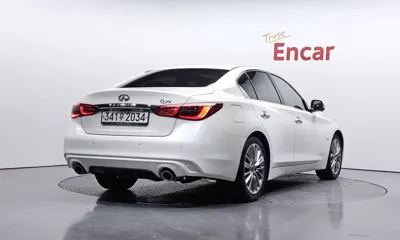 Infiniti Q50 2020, 100860 км, за 12917.08 USD